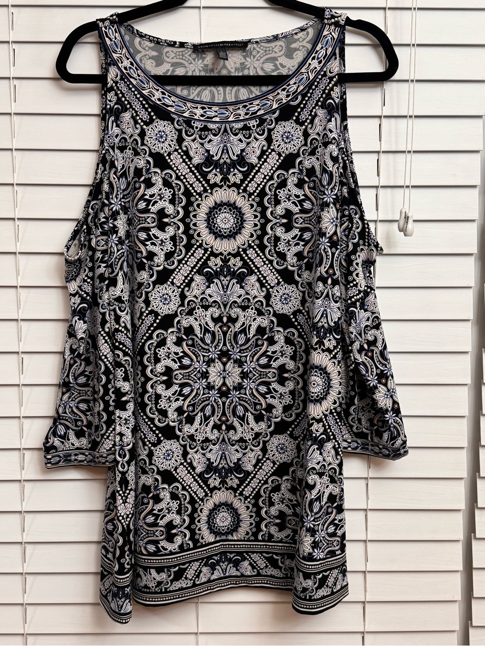 White House Black Market Cold-Shoulder Medallion Tunic, 3/4 sleeve